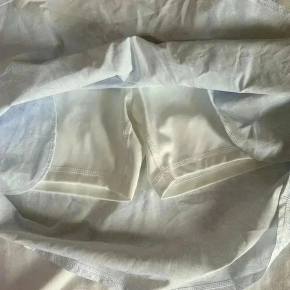 New Puma Golf Power Shape White Floral Skort Size Small Tall Golf Tennis Pockets - Picture 5 of 7